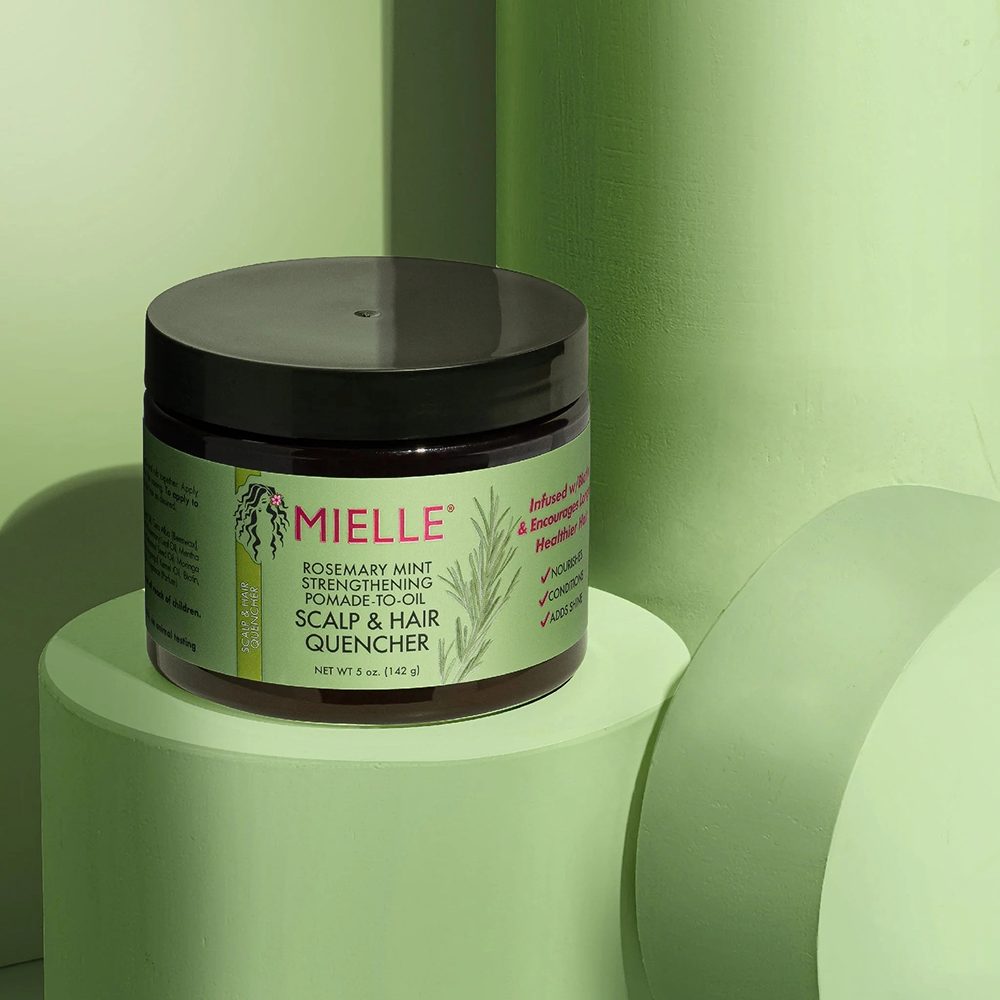 Mielle Rosemary Mint Pomade to Oil Hair &amp; Scalp Quencher 142g