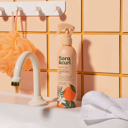 Flora &amp; Curl Protect Me Zitrus-Superfrucht Entwirrungsspray 250ml