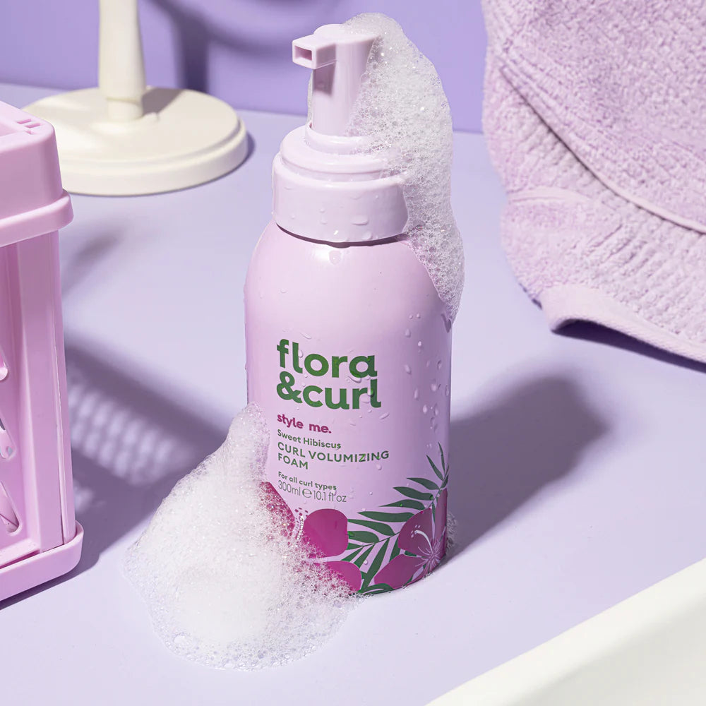 Flora &amp; Curl The Wavy Hair Styling Kit